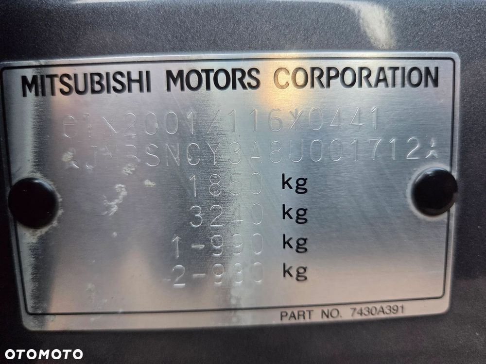 Mitsubishi Lancer - 8