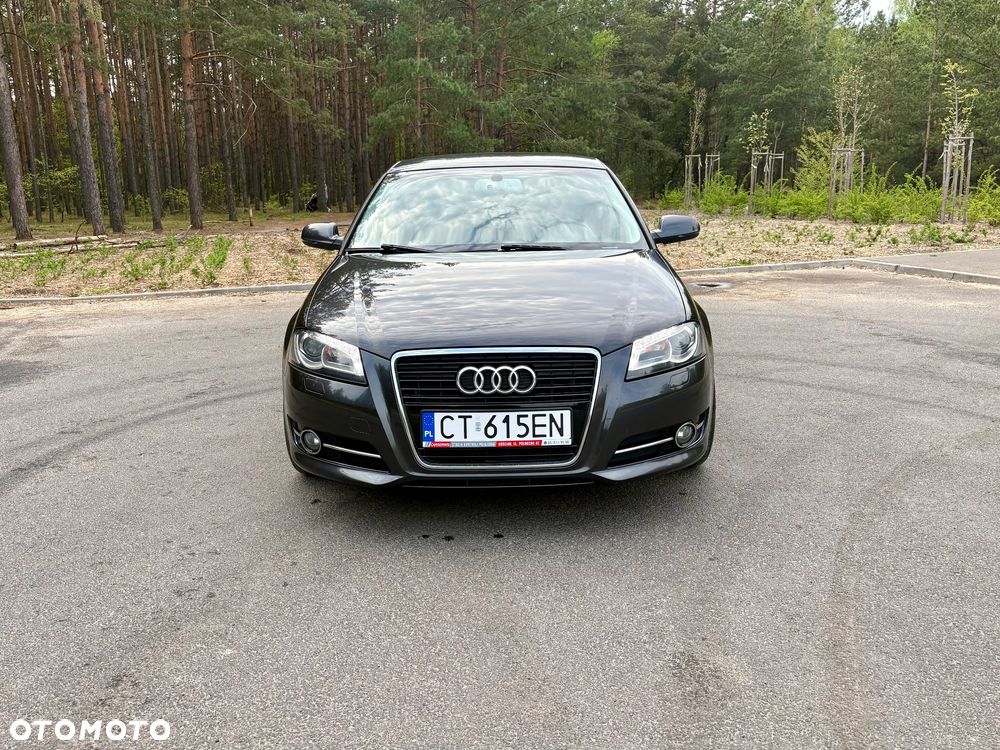 Audi A3 Sportback 1.6 TDI DPF Ambiente - 5