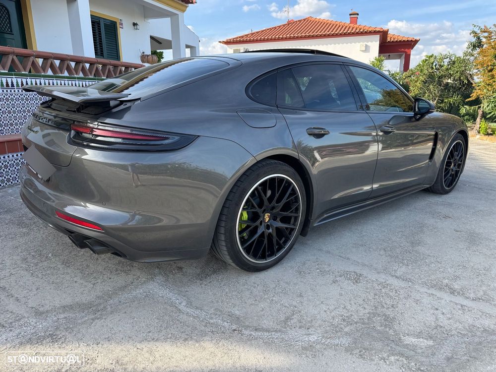 Porsche Panamera 4 E-Hybrid Platinum Edition - 6