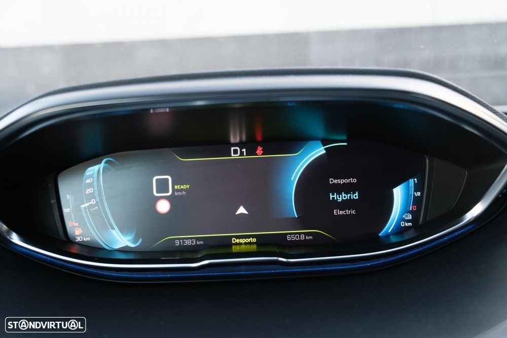 Peugeot 3008 225 e-EAT8 Allure - 26