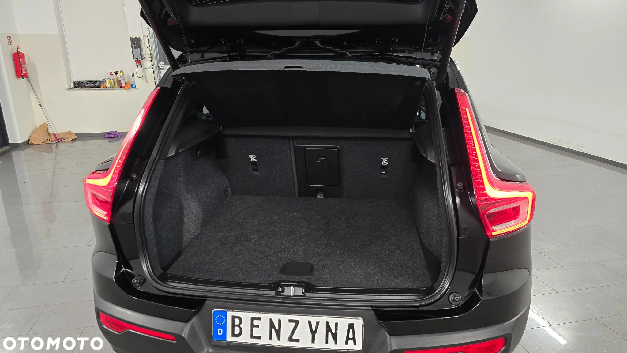 Volvo XC 40 T4 Recharge DKG Plus Dark - 11