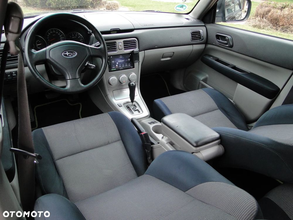 Subaru Forester 2.0 XC Celebration - 21