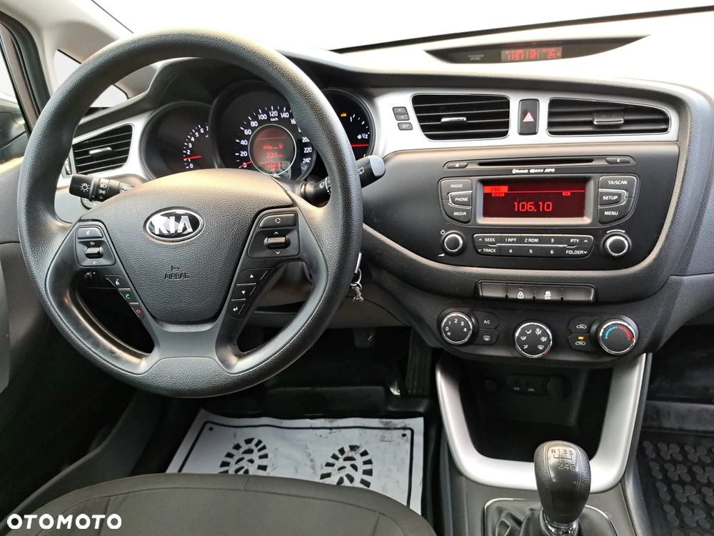 Kia Ceed 1.6 GDI M - 13
