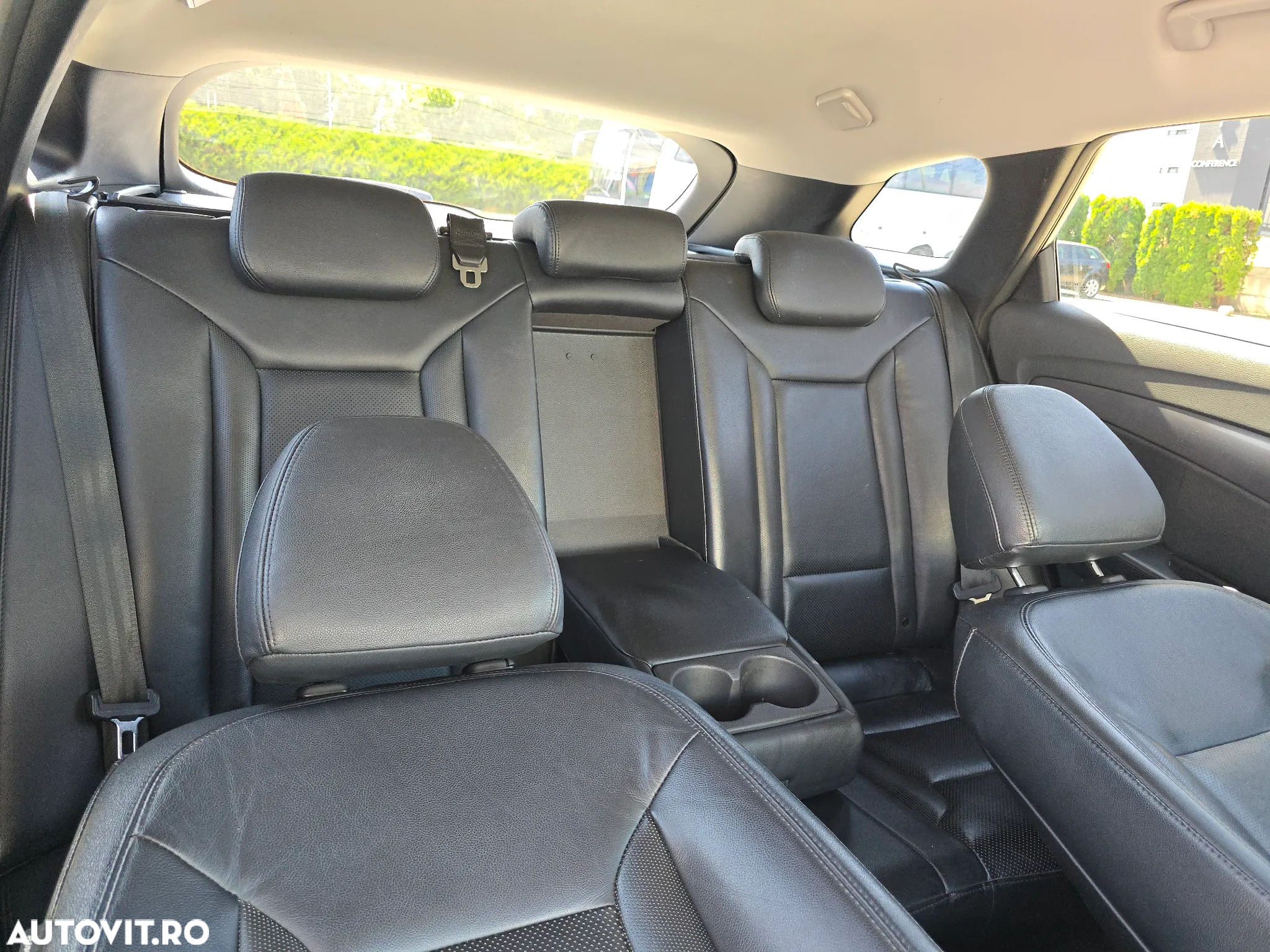 Hyundai i40 Kombi 1.7 CRDi DCT Premium - 11