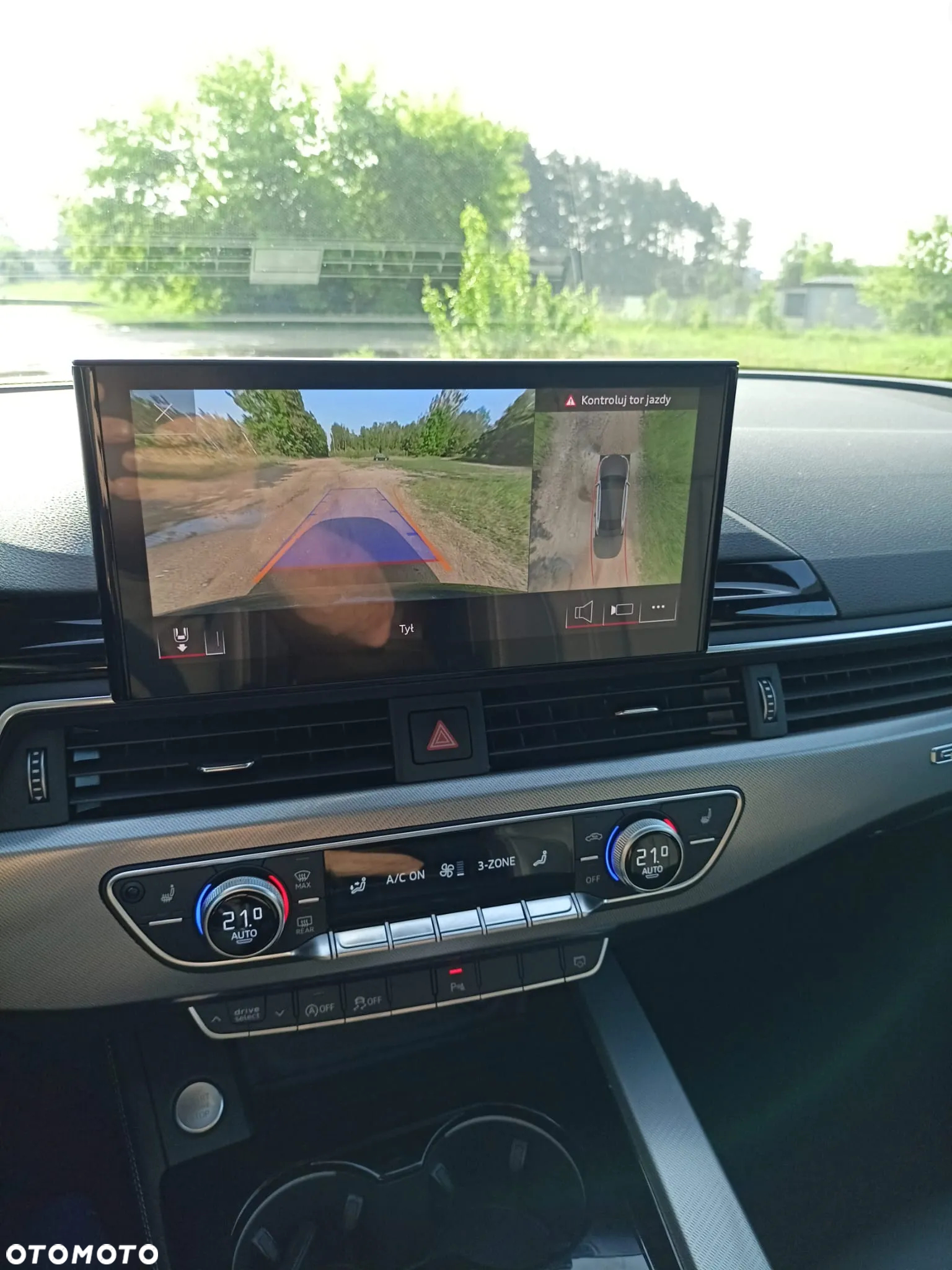 Audi A4 45 TFSI quattro S tronic S line - 13