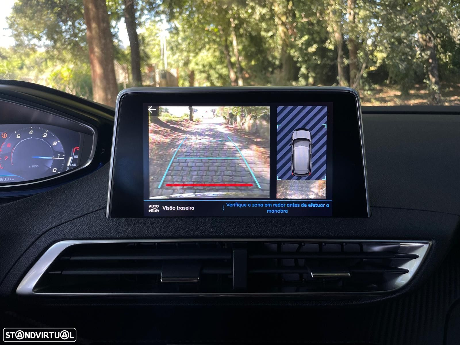 Peugeot 3008 1.2 PureTech Allure EAT8 - 16