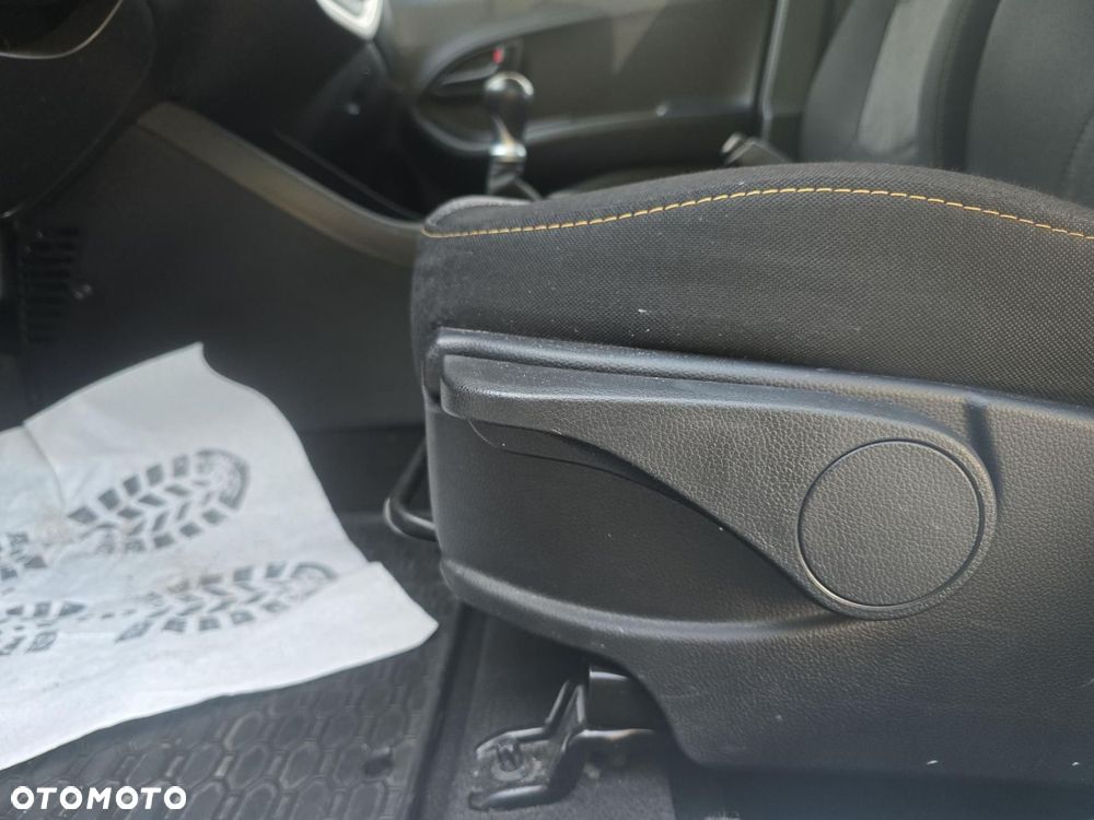 Kia Picanto 1.0 M - 11