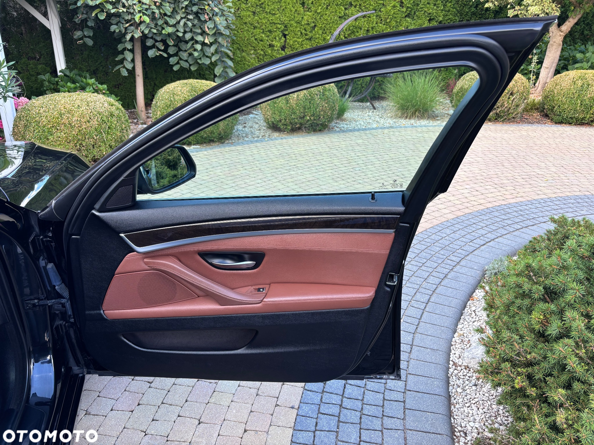 BMW Seria 5 520d xDrive Touring Sport Line - 16