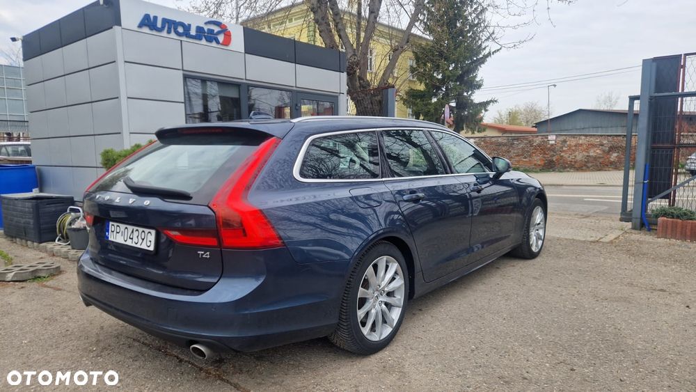 Volvo V90 - 3