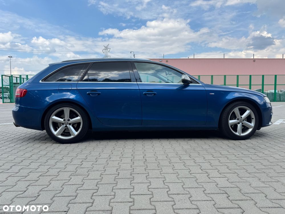 Audi A4 Avant - 8