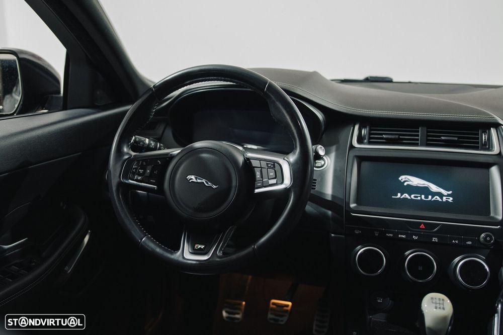 Jaguar E-Pace 2.0 i4D R-Dynamic - 26
