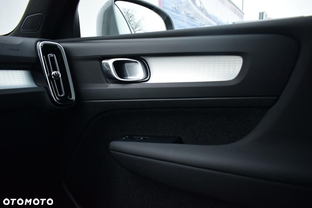 Volvo XC 40 - 15