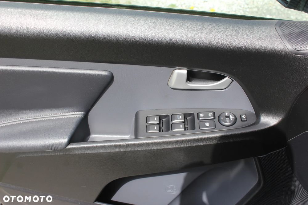 Kia Sportage 2.0 CVVT 2WD Automatik Spirit - 10