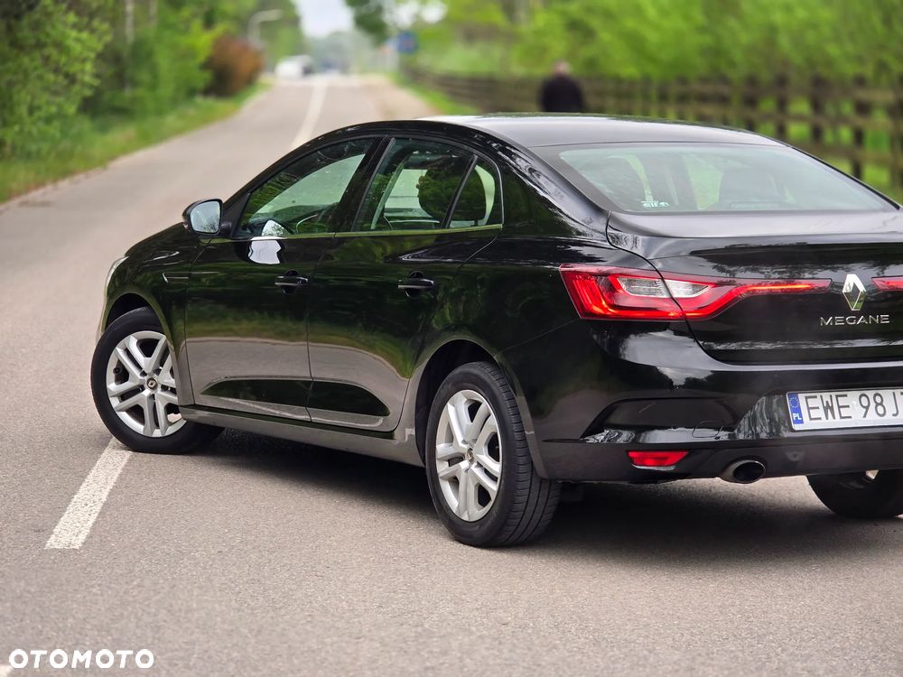 Renault Megane 1.6 SCe Life - 39