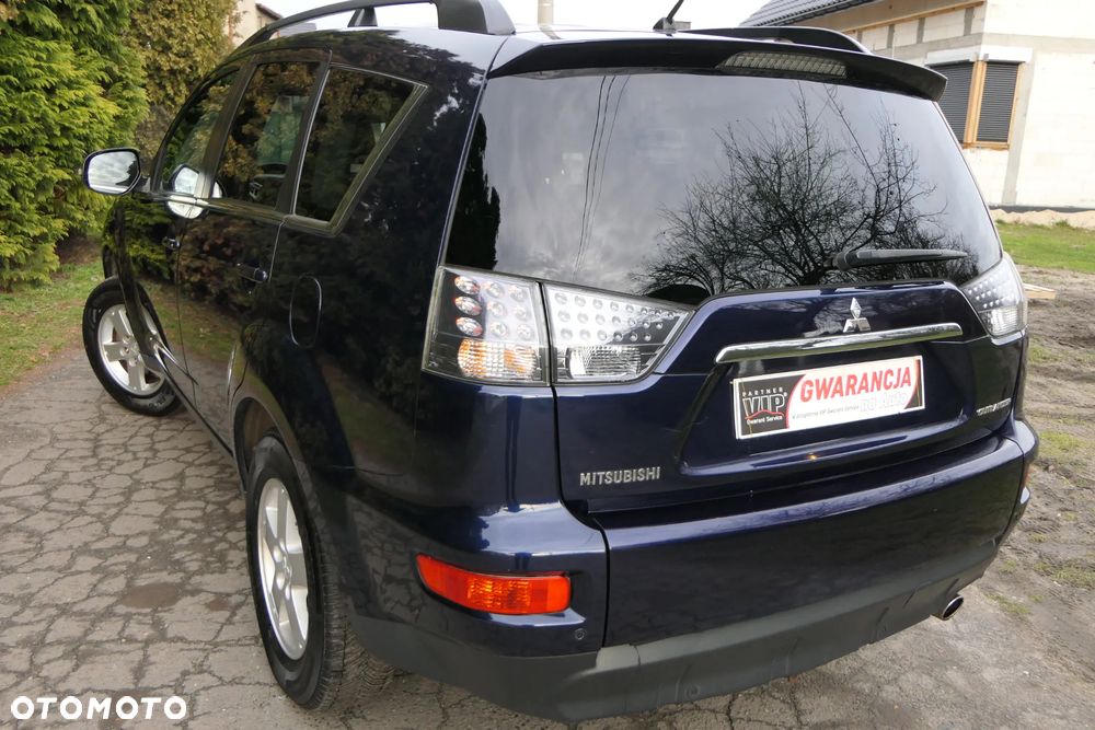 Mitsubishi Outlander 2.0 Intense 2WD - 10