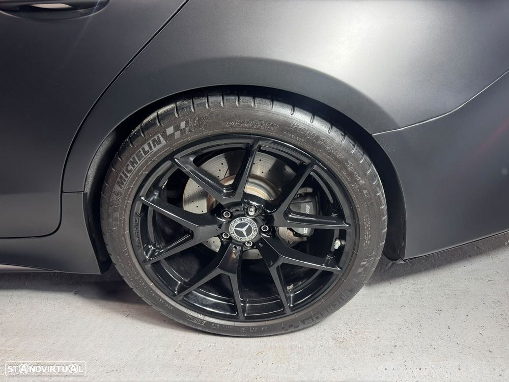Mercedes-Benz AMG GT 4 portas 53 4Matic+ - 5
