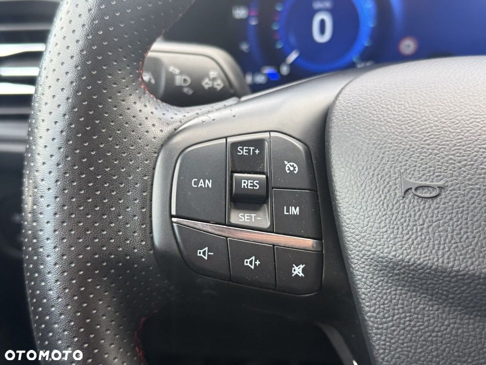Ford Focus 1.0 EcoBoost mHEV ST-Line Style - 25