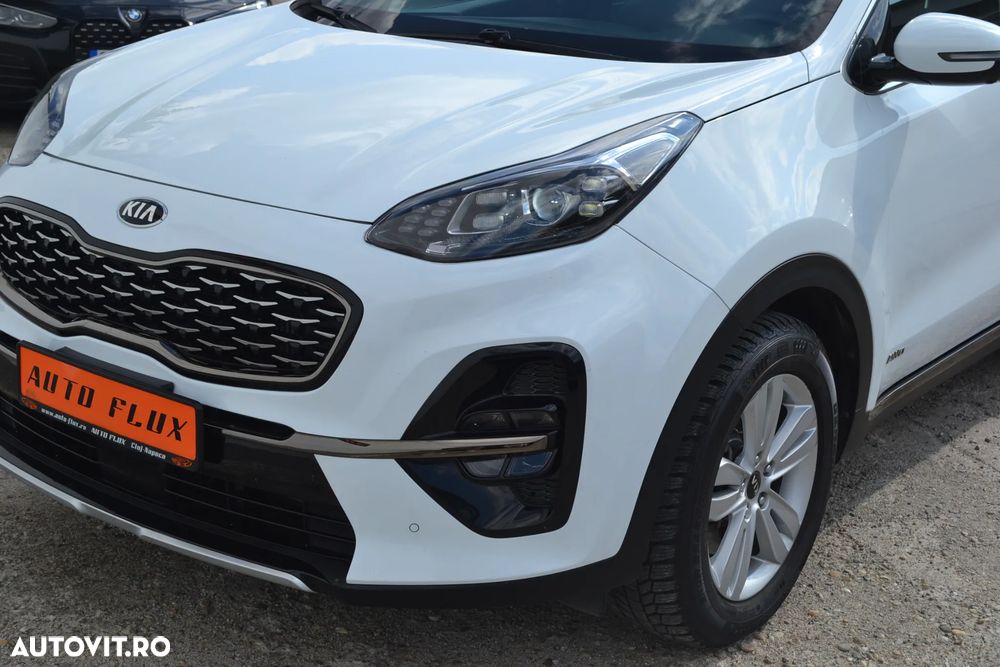 Kia Sportage 2.0 CRDI AWD Eco-Dynamics+ (48V M-H) Aut. GT LINE - 33