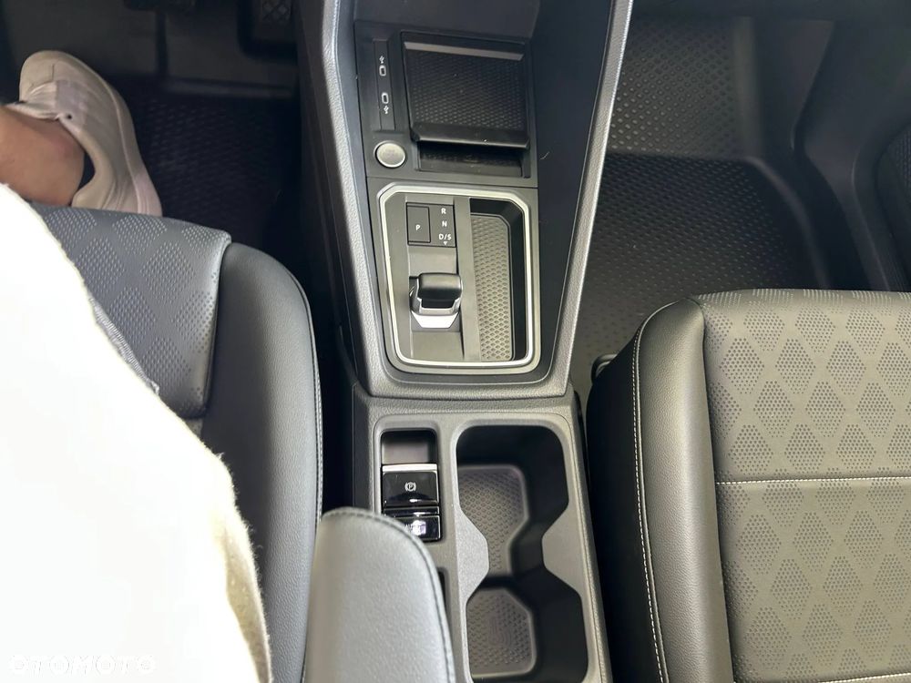 Ford Transit Connect - 7