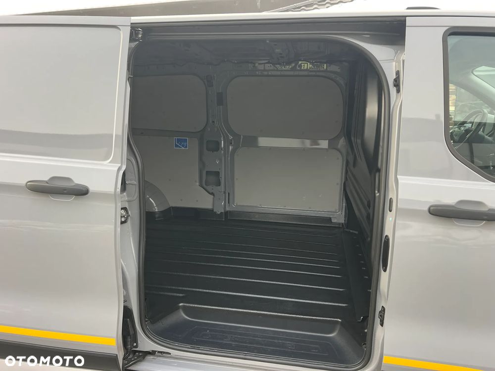 Ford Transit Custom - 10