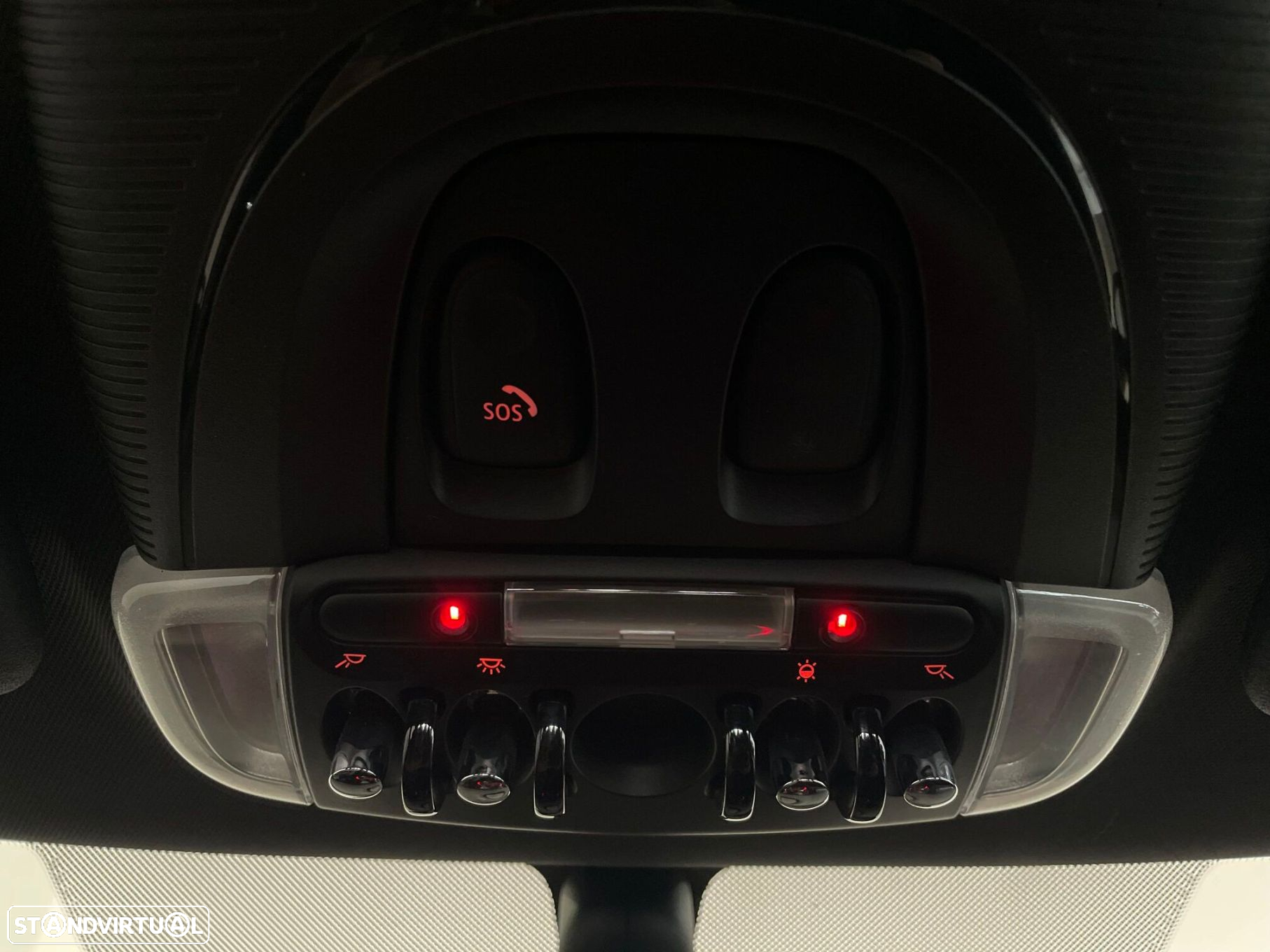 MINI 3 Portas Cooper D - 43