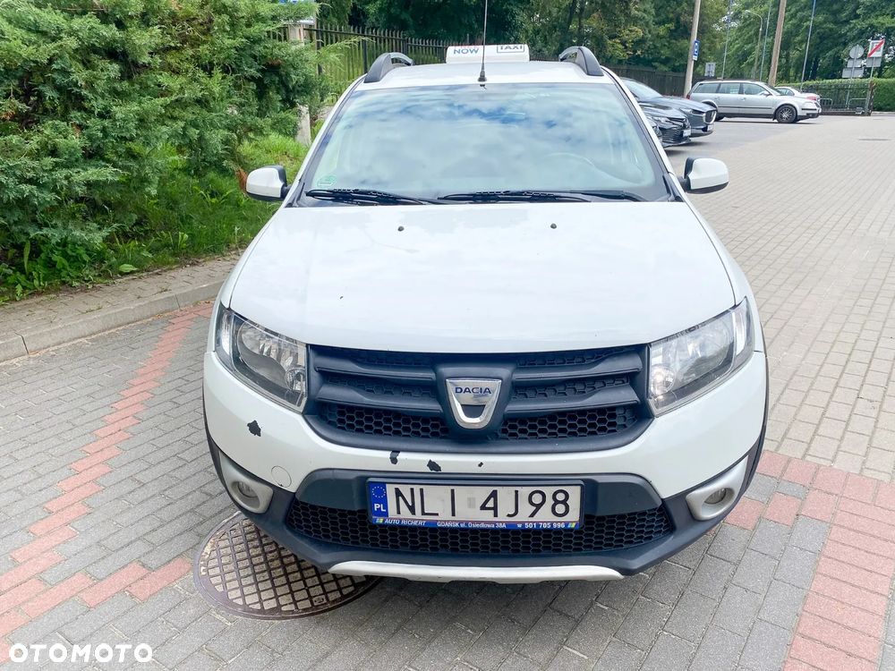 Dacia Sandero 0.9 TCe Laureate - 8