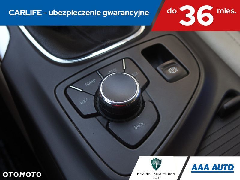 Opel Insignia - 19