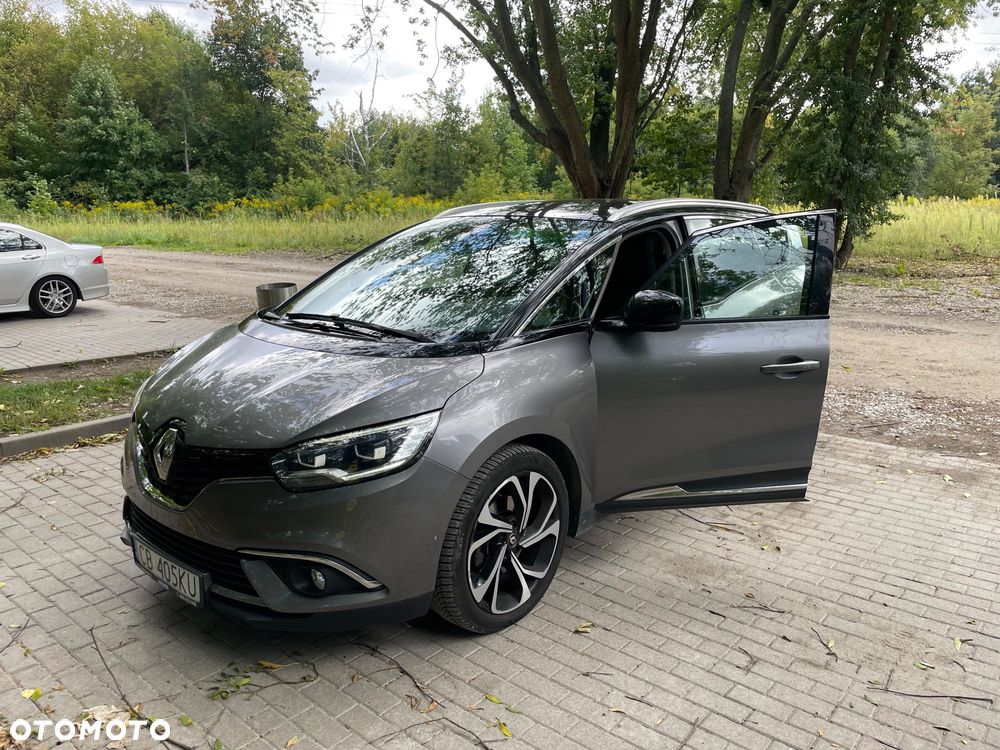 Renault Grand Scenic - 13