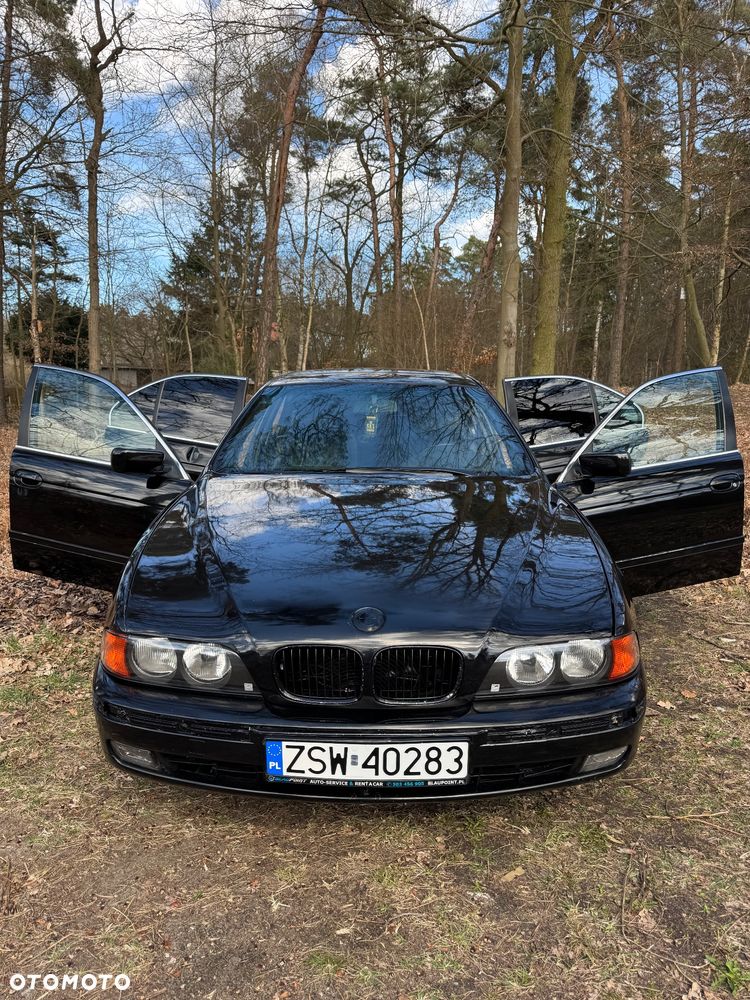 BMW Seria 5 520i - 18