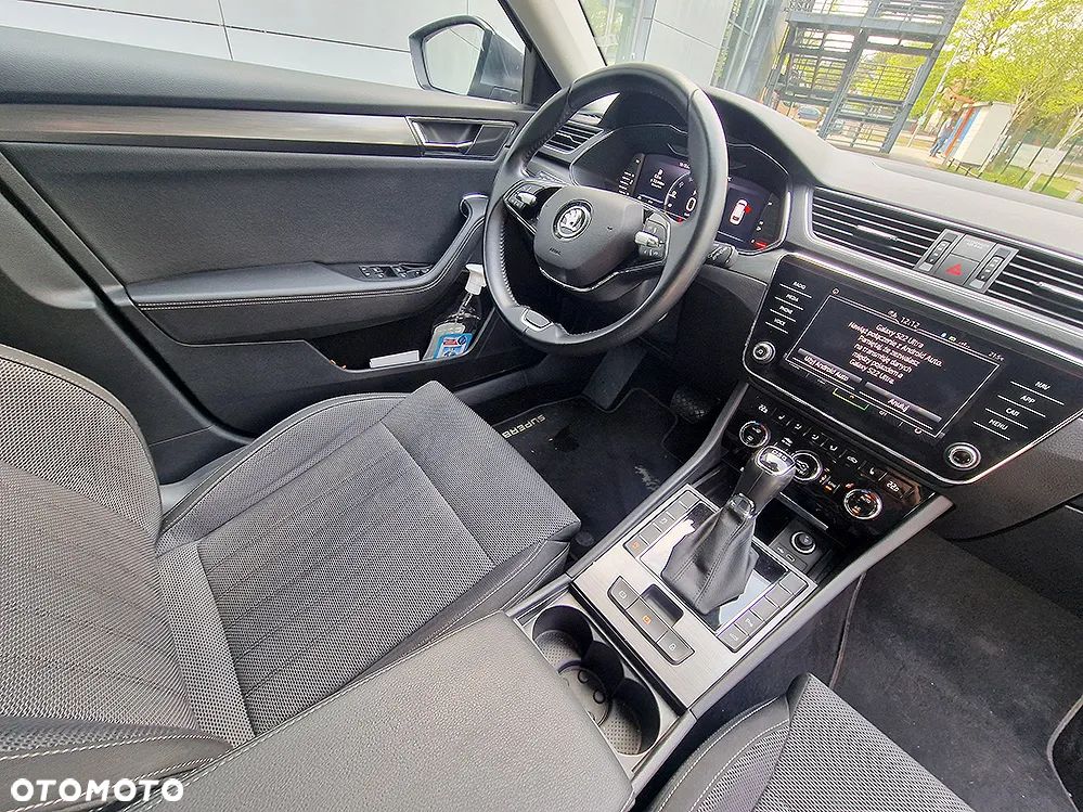 Skoda Superb 2.0 TDI SCR Style DSG - 15
