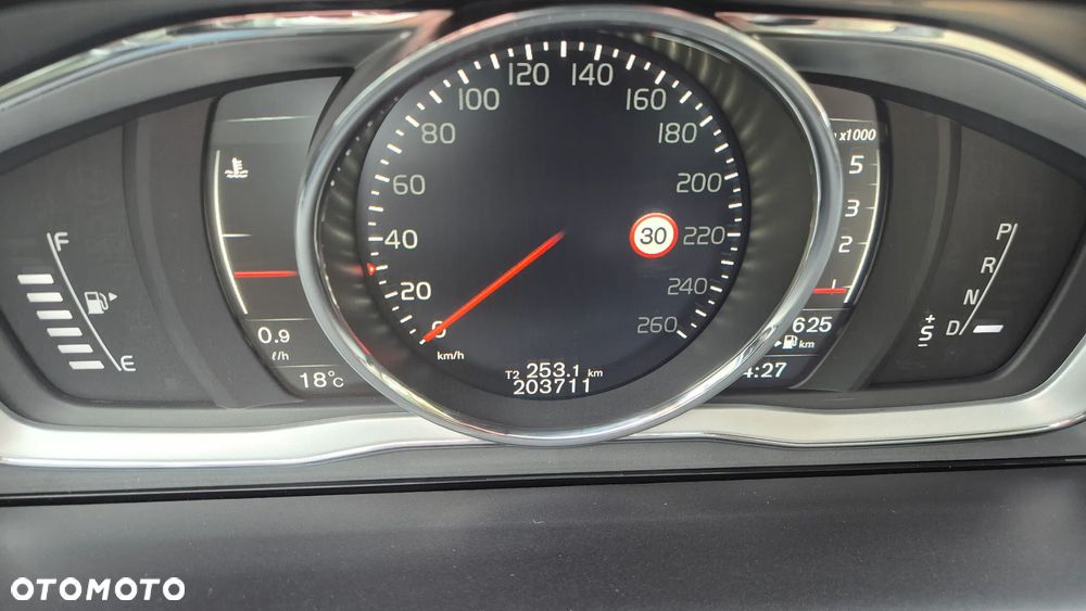 Volvo XC 60 D5 AWD Summum - 6