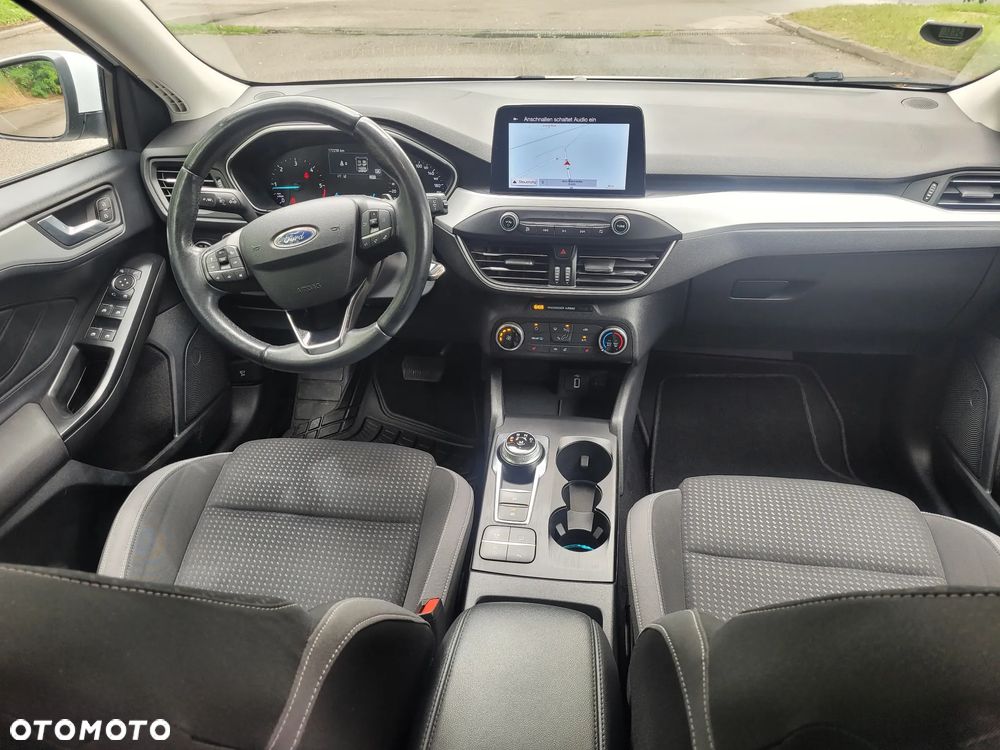 Ford Focus - 39