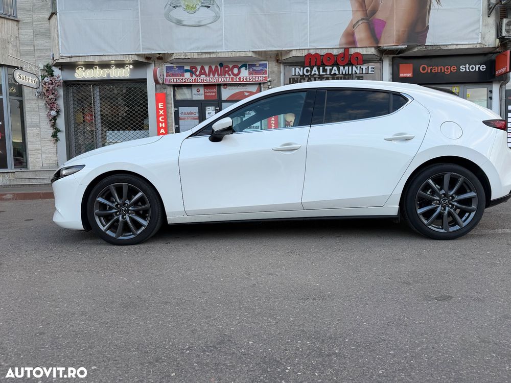 Mazda 3 G150 AT MHEV Plus - 5