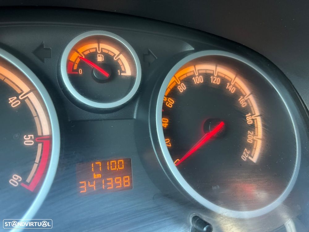Opel Corsa 1.3 CDTi Enjoy - 18