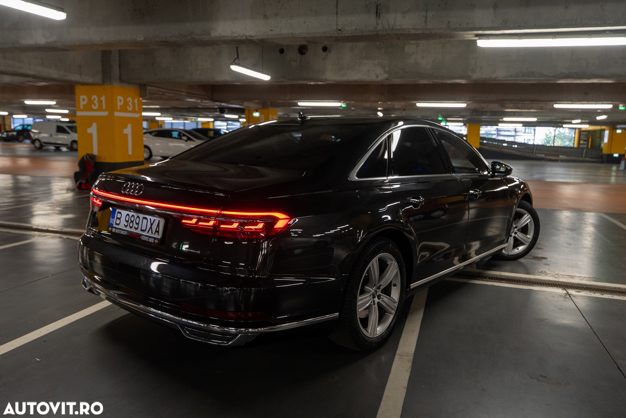 Audi A8 3.0 50 TDI quattro Tiptronic - 3