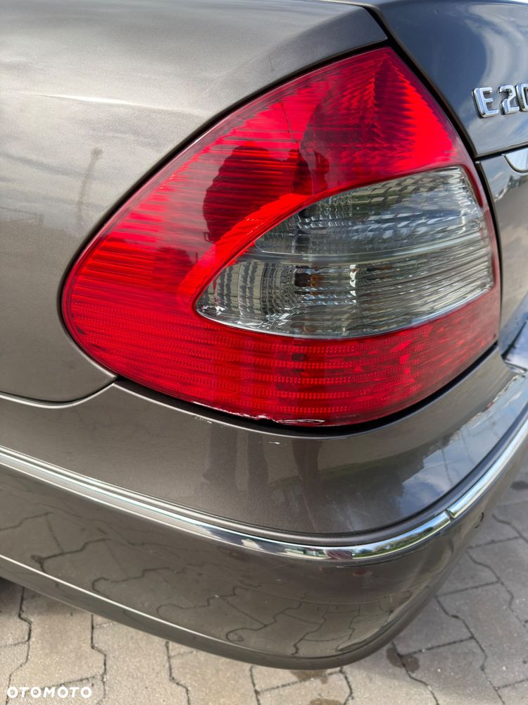 Mercedes-Benz Klasa E 200 Kompressor Automatik Elegance - 24