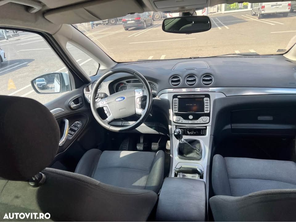 Ford S-Max 2.0 TDCi Titanium - 5