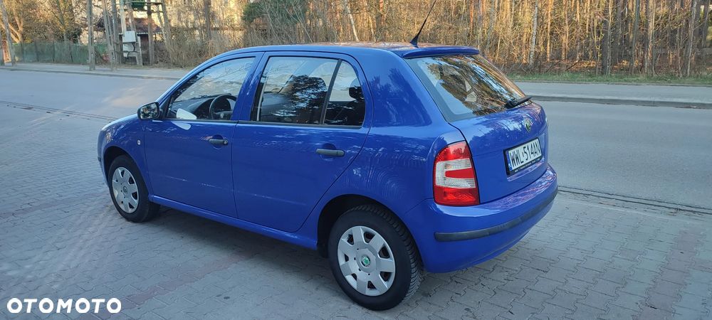 Skoda Fabia 1.2 HTP Active - 8