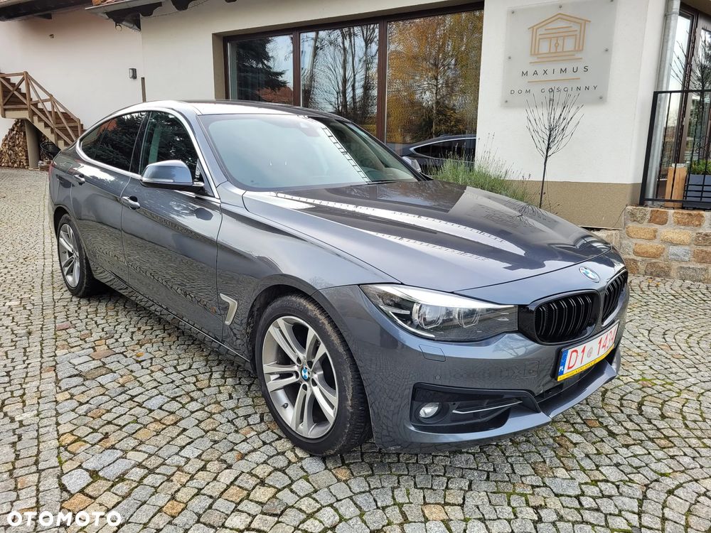 BMW Seria 3 320d M Sport - 3