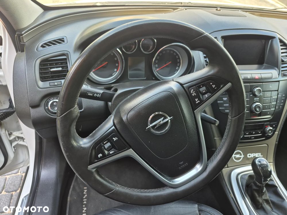 Opel Insignia 1.4 T Elegance S&S - 13
