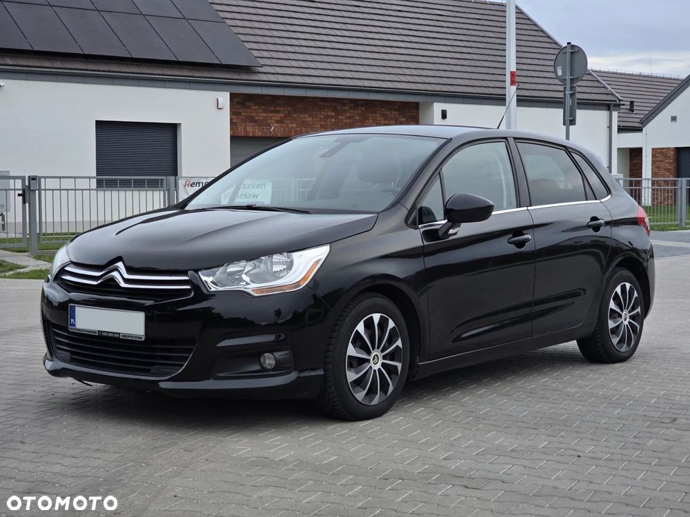 Citroen C4 2011 photo 2