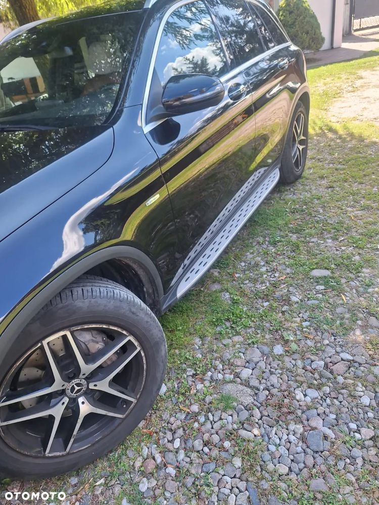 Mercedes-Benz GLC - 9