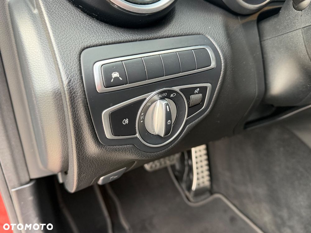 Mercedes-Benz Klasa C 200 9G-TRONIC AMG Line - 21