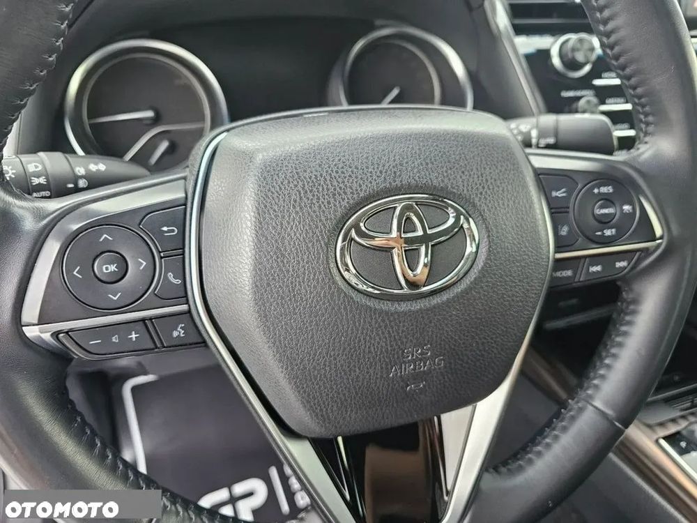 Toyota Camry 2.5 Hybrid Prestige CVT - 21