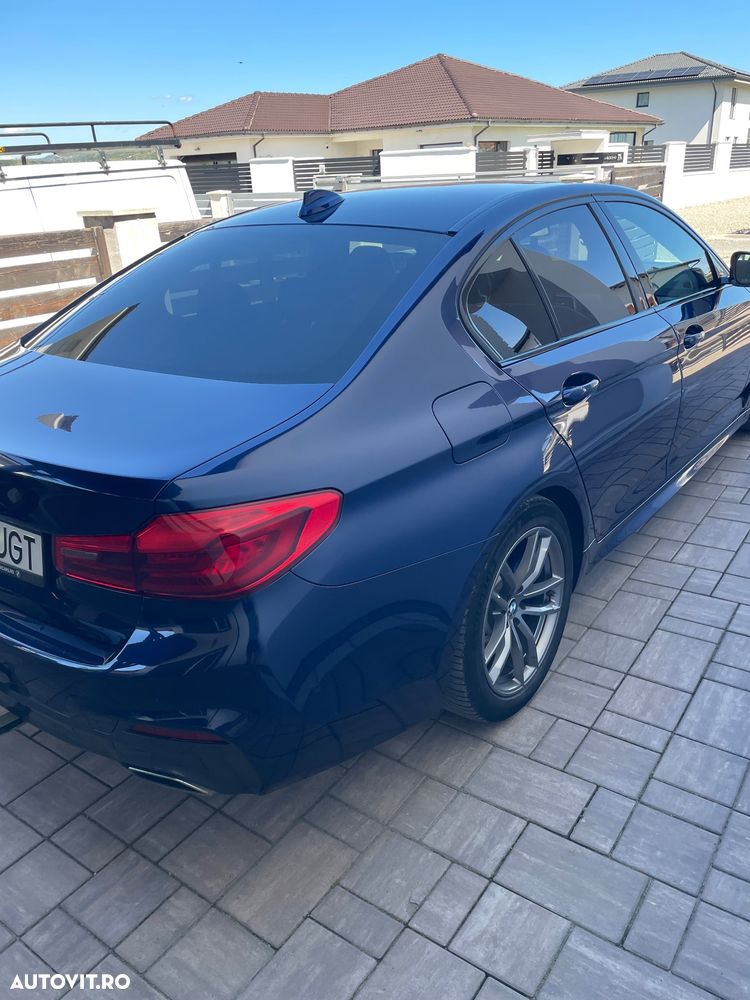 BMW Seria 5 530d xDrive AT - 2