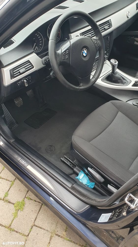 BMW Seria 3 - 8