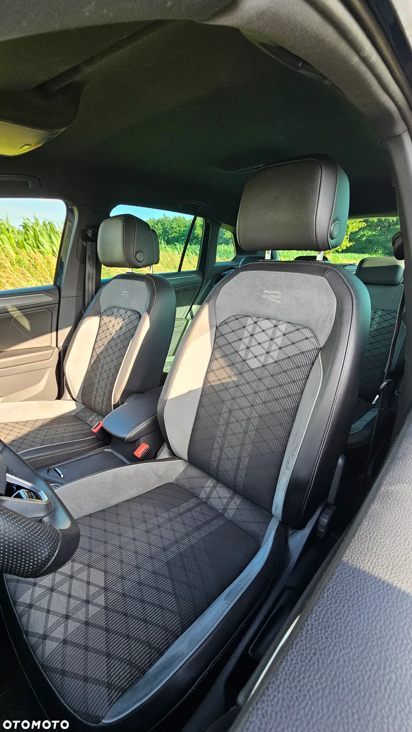 Volkswagen Tiguan 2.0 TDI SCR 4Mot R-Line DSG - 10