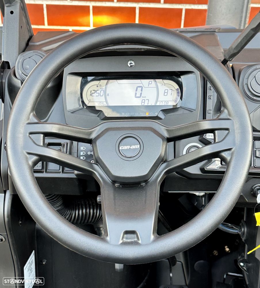 Can-Am Traxter MAX XU HD10 T ABS - 19