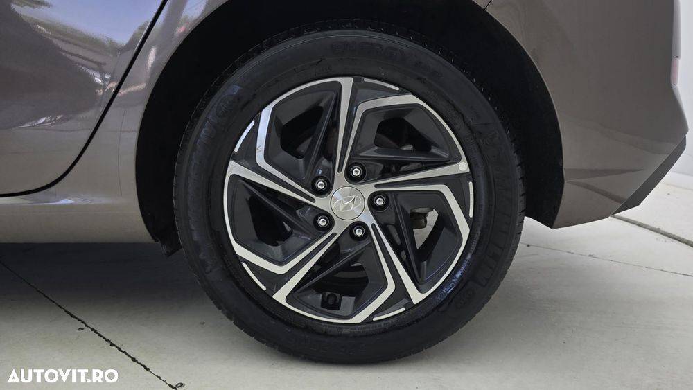 Hyundai i30 1.5 160CP MHEV 48V M/T Highway - 17