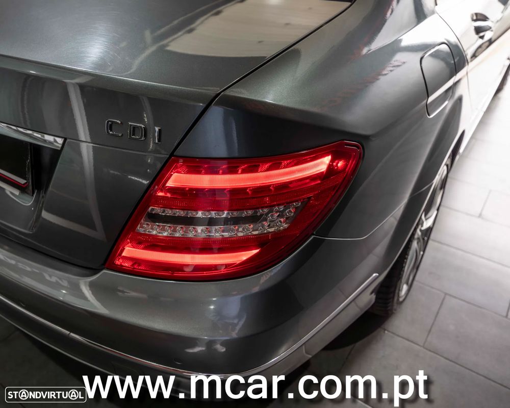 Mercedes-Benz C 220 CDI DPF BlueEFFICIENCY - 21